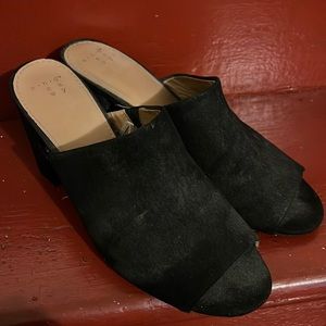 Black Mules